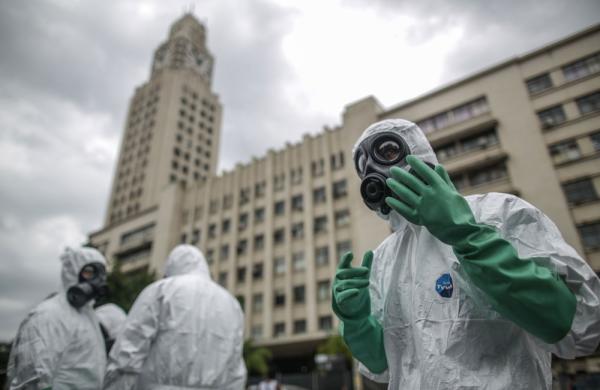 Brazil's Marine Corps soldiers in downtown Rio de Janeiro, Brazil. (Andre Coelho/Bloomberg)