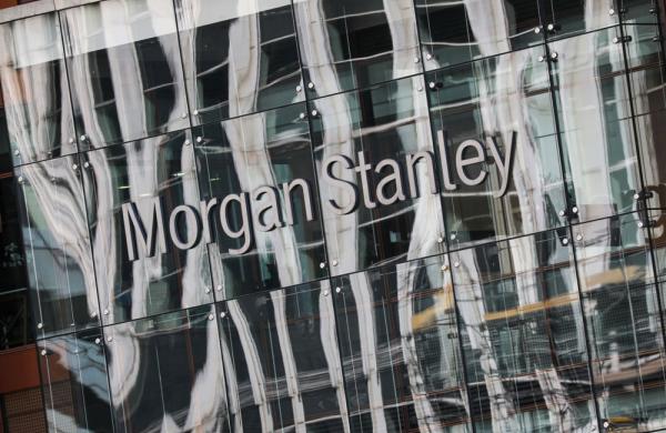 Simon Dawson/Bloomberg