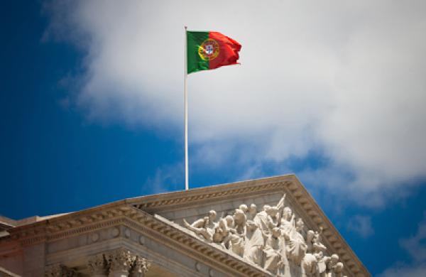 portugal-flag-large.jpg