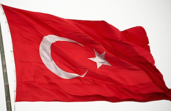turkish-flag-uw-large.jpg