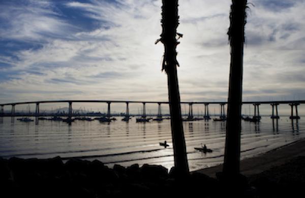 weekend-reading-kayak-large.jpg