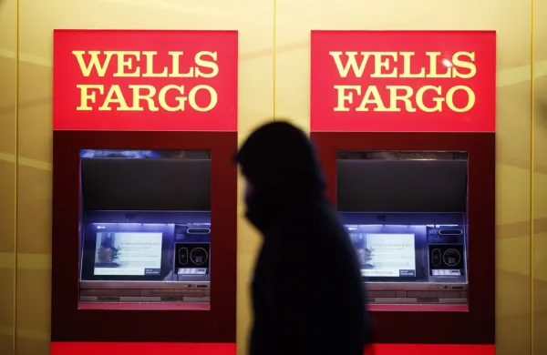(Ting Shen/Bloomberg)