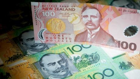 2014-08-barber-da-australian-dollar-large.jpg