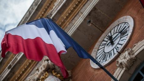 2014-11-da-clock-drapeau-large.jpg