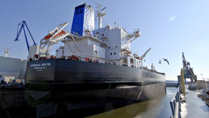 2013-12-matt-mossman-shipbuilding-aker-shipyard-large.jpg 2013-12-matt-mossman-shipbuilding-aker-shipyard-large.jpg