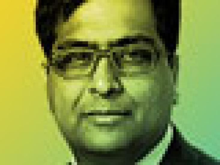 2014-05-tom-johnson-all-asia-research-team-anil-agarwal-small.jpg