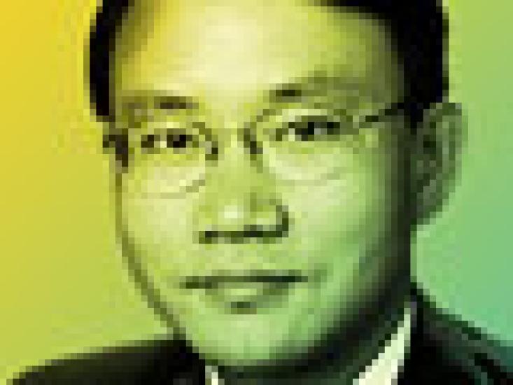 2014-05-tom-johnson-all-asia-research-team-david-cui-small.jpg