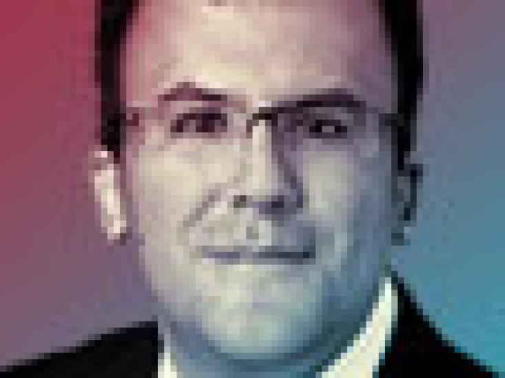 2014-07-tom-johnson-latin-american-research-team-cesar-medina-small.jpg