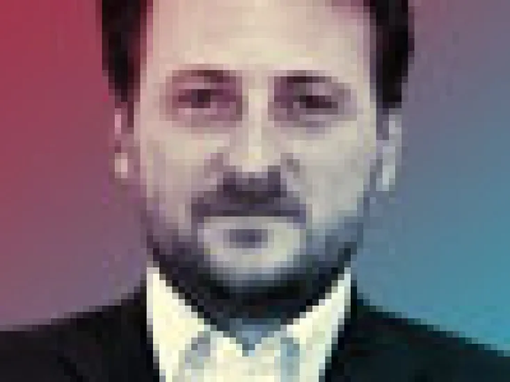 2014-09-tom-johnson-latin-american-research-team-gordon-lee-sidebar-small.jpg