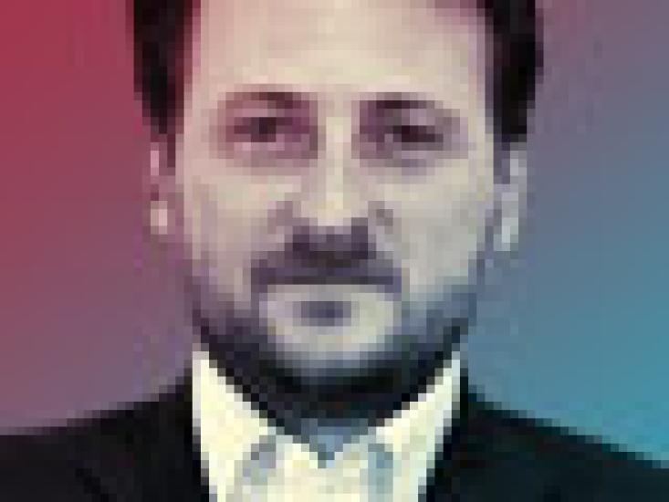 2014-09-tom-johnson-latin-american-research-team-gordon-lee-sidebar-small.jpg