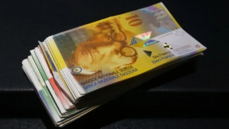 2015-02-vitaliy-katsenelson-swiss-franc-lg.jpg