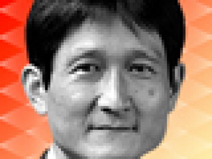 2015-04-tom-johnson-all-japan-research-team-ryo-tazaki-thumb.jpg