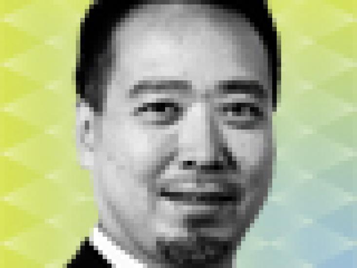2015-05-tom-johnson-all-asia-research-team-kai-tong-cusson-leung-small.jpg
