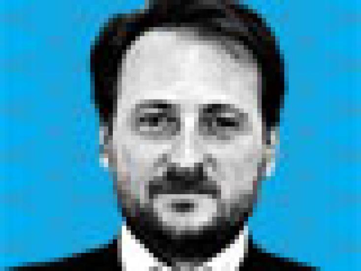 2015-07-tom-johnson-latin-american-research-team-gordon-lee-small.jpg