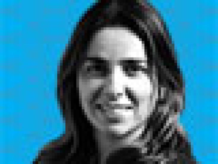 2015-07-tom-johnson-latin-american-research-team-sara-delfim-small.jpg