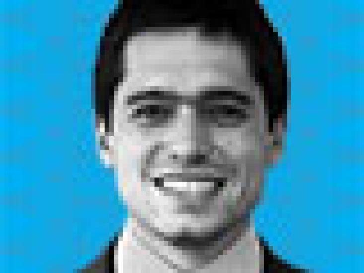 2015-07-tom-johnson-latin-american-research-team-thiago-duarte-small.jpg