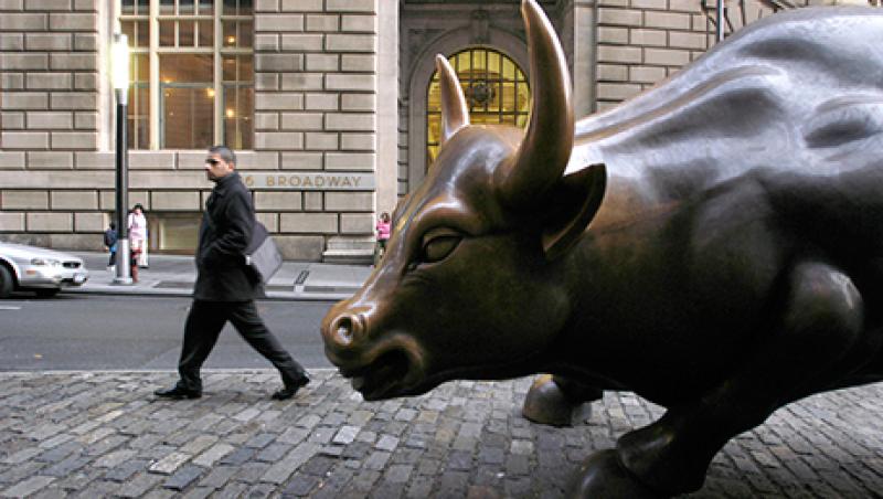 2015-09-dan-weil-equity-valuations-bull-large.jpg