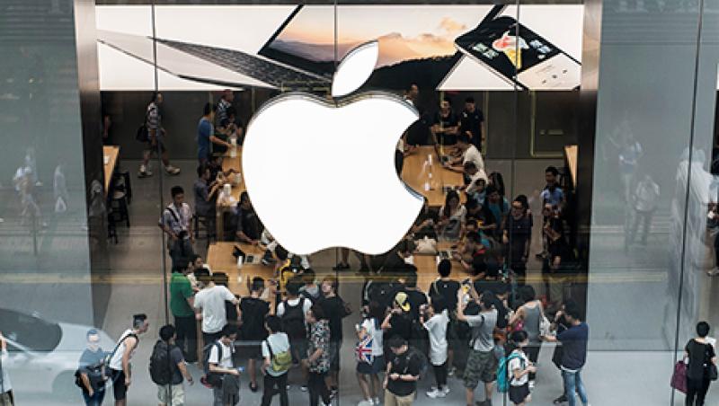 2015-09-stephen-taub-hedge-funds-tech-apple-large.jpg