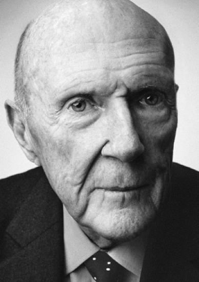 2015-11-stephen-tuab-cover-julian-robertson-large.jpg