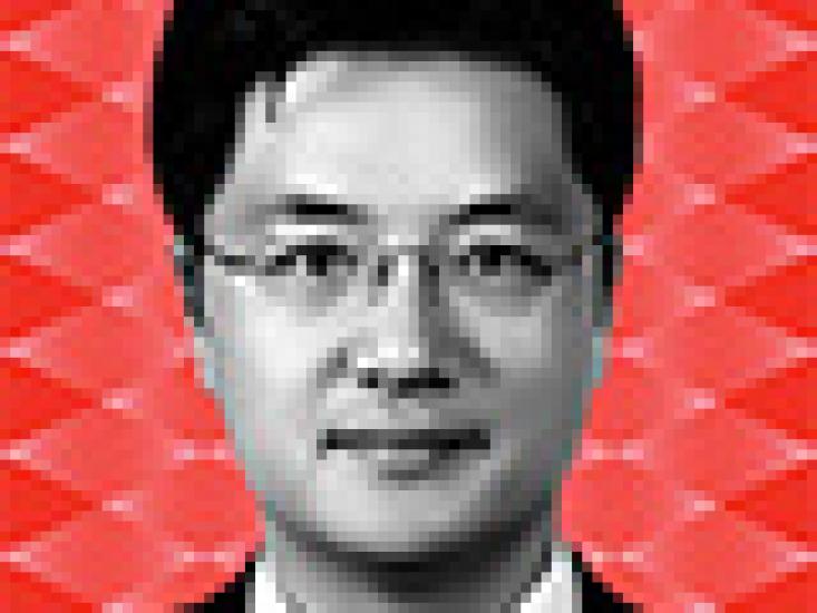 2016-05-tom-johnson-all-asia-research-team-changwon-chung-small.jpg
