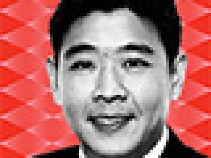 2016-05-tom-johnson-all-asia-research-team-donald-chua-small.jpg