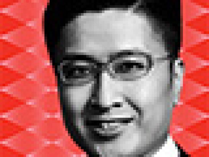 2016-05-tom-johnson-all-asia-research-team-kam-chung-kenneth-fong-small.jpg