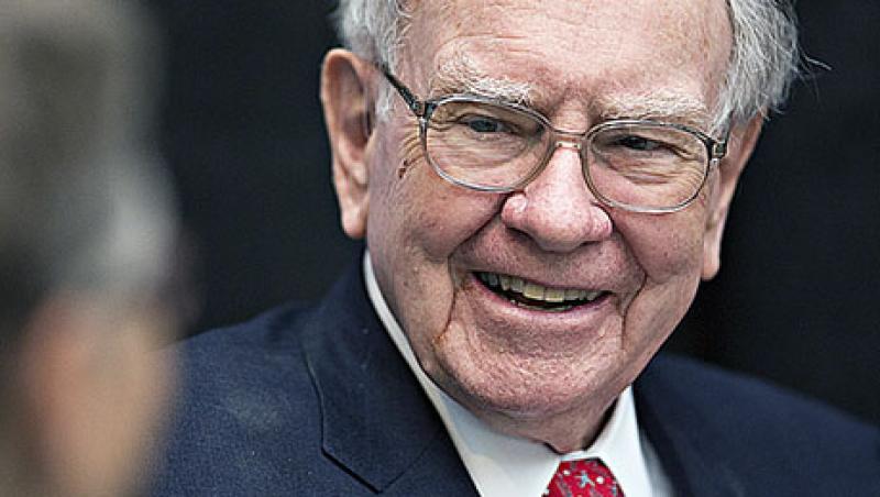 2017-02-christine-idzelis-warren-buffett-large.jpg