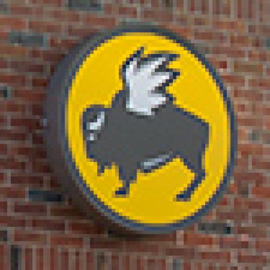 2017-07-alpha-stephen-taub-mick-mcguire-buffalo-wild-wings-small.jpg