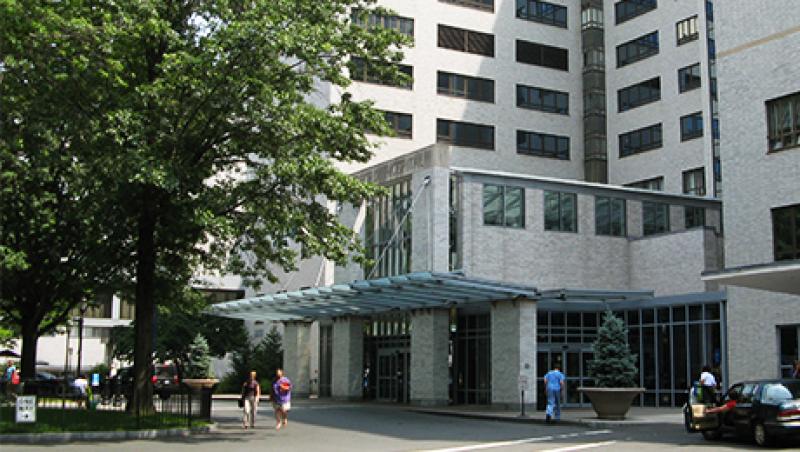 2017-08-leanna-orr-hartford-healthcare-large.jpg