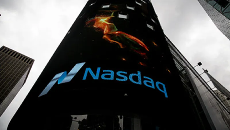 2017-09-christine-idzelis-nasdaq-evestment-large.jpg