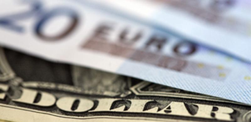 Euro Falls to Against US Dollar Euro Falls to Against US Dollar