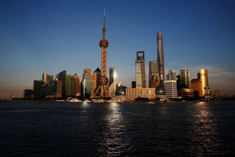 Shanghai skyline (Luke MacGregor/Bloomberg)